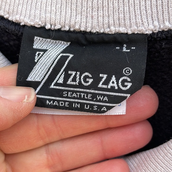 Vintage Christmas Top - Picture 5 of 6